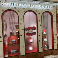 Point of Sale and Visual Merchandising